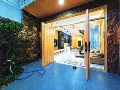 Cho thuê nhà 3 tầng: đường hòa minh 21 - đủ nội thất cao cấp