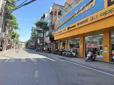 Đúng 3 tỷ có 46m cổ điển, ô tô 7 chỗ vào đất.