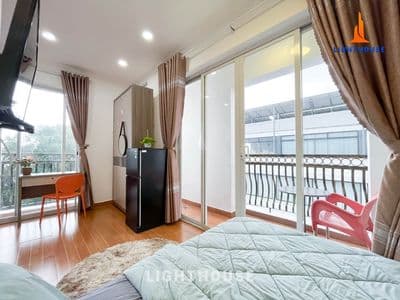 Căn hộ full nt- ban công 2 mặt tiền ngay sân bay- lăng cha cả
