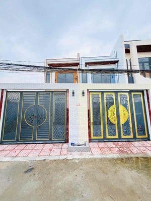 Nhà Mới Xây 4,3 x 23m . Đường Xe Hơi 7 Chỗ - Sổ Hoàn Công - Giá 2Tỷ280