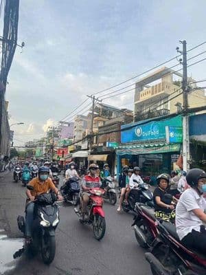 Cho thuê nhà mặt tiền phan văn trị bt