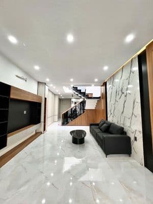 Ngộp , Cần bán gấp nhà HXH Tô hiệu, 4x17,5, Kết cấu 4PN 4PN, 8,3Tỷ TL
