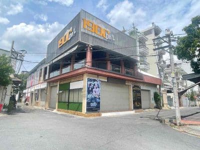 Cho Thuê Căn Góc 2MT Bờ kè Phạm Huy Thông, Dt: 16x14m
