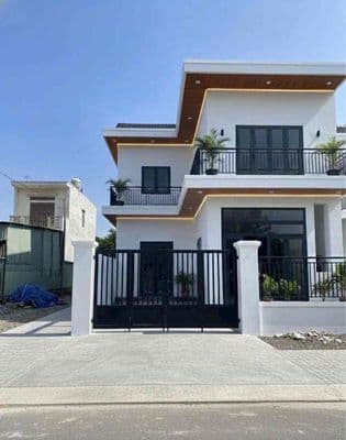 Cần Bán Nhà Sổ Riêng Thổ Cư Hỗ Trợ Ngân Hàng