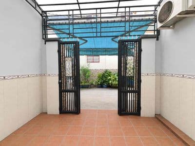 Nhà Hẻm Xe Hơi, Tỉnh Lộ 10, 60M2, Cạnh Tên Lửa Mã Lò, Chỉ 4,1 Tỷ