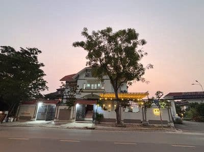 Cho thuê biệt thự MT Nguyễn Văn Hưởng Thảo Điền, 20x25m, 5PN, hồ bơi