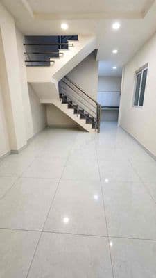 Lê hồng phong q10 – sát mặt tiền – 2pn – chỉ 4,45 tỷ
