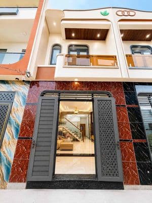 Bán nhà p. bửu hoà. dt: 65m2 sổ hoàn công. giá chỉ 3,2 tỷ