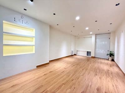 Mặt bằng 4x7m ngay 3/2 ngô quyền – đối diện việt úc