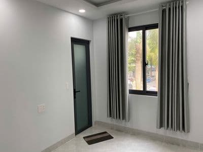 Cho thuê nguyên căn nhà mới xây