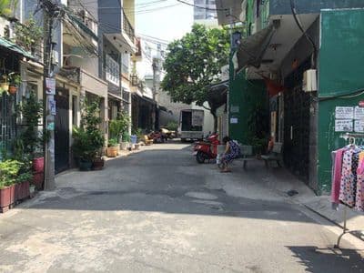 Nhà Thuê 6x15m.Cấp 4.Hẻm 6m Thoại Ngọc Hầu.Gía:10tr