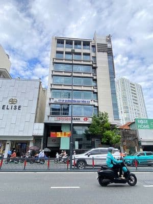 Sàn từ 60-100m2 mặt tiền quận 3 - trống suốt – 204 nam kỳ khởi nghĩa