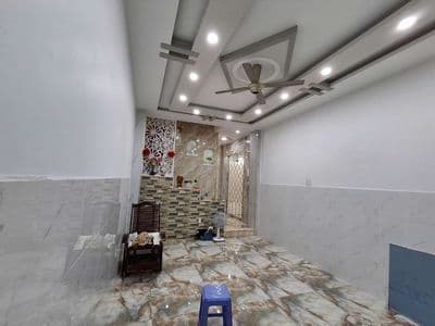 Nhà mới âu cơ 4 lầu thang máy giá rê