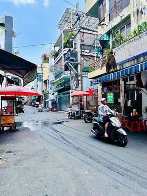 nhà nc hxh vị trí đẹp 2 lầu st 3pn 3vs Lê văn sỹ p9 Q3