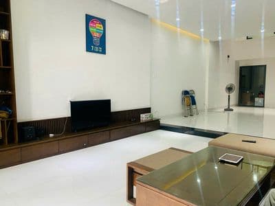 Cho thuê nhà 3 tầng mặt tiền đường 10m5 nam việt á, ngũ hành sơn