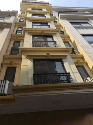 Cần cho thuê nhà mặt phố Yên Hoà,Thang Máy,Diện tích: 65m x 7 tầng