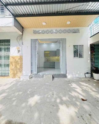 Cho thuê nhà nguyên căn mới 100% nằm ngay sau aeon parcamll trung tâm