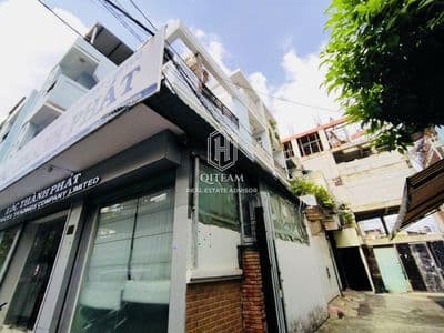 Nhà góc ngang 15m - 3 tầng đường trần hưng đạo trung tâm q1