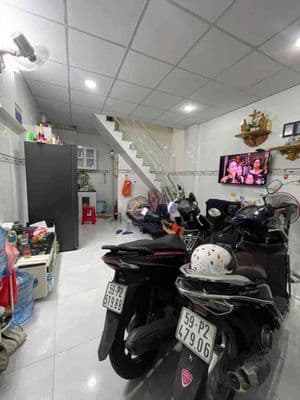 3tỷ,27m2, 2 Tầng, Ngay chợ Tân Bình