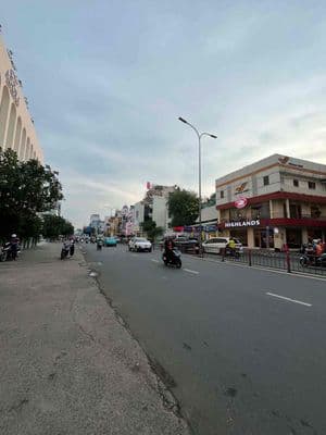 Nhà mặt tiền hoàng văn thụ | 60m² | 5 tầng | 5×12 vuông vức | nhỉnh 13