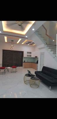 Nhà phố full nội thất Rio Vista giá 17tr/ tháng
