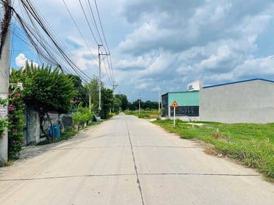 Bán đất ngay trung tâm thị trấn Củ Chi, với DT 120m2 giá 1tỷ050tr