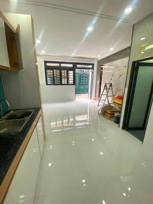 Bán nhà giữ sổ hồng chung ngay chung cư Tân Tiến ở Tô Ký.
