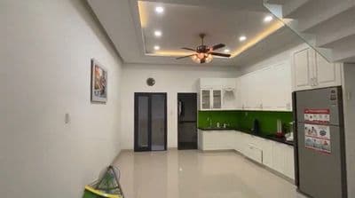 Cho thuê nhà mới 3 tầng Đường Bình Giã. DT 5x15m. Giá 23 triệu