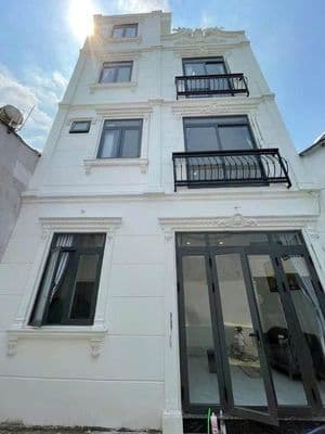 Cho thuê nhà 3 tầng, Mương Lệ, giá 9tr