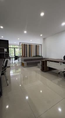 Cho thuê mặt bằng tầng 1 kđt vạn phúc – full nội thất (105m²)