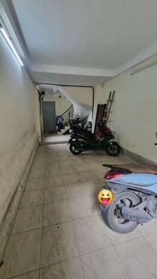 Bán nhà cũ 9 phòng khép kín Cầu Diễn