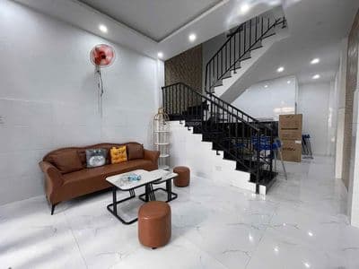 Cho thuê nhà 3 tầng full nội thất K Lâm Hoành sát Võ Văn Kiệt sát Biển