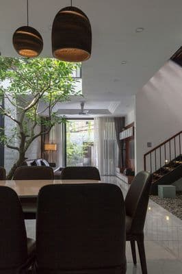 Bánh nhanh nhà 50 m2, đầy đủ nội thất, ngõ rộng Sh quay đầu