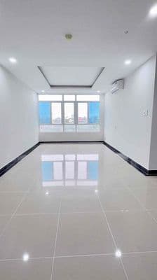 Bán căn hộ Giai Việt Block Samland - Tạ Quang Bửu, phường Chánh Hưng Q