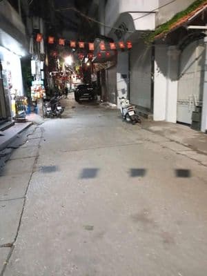 Cho thuê nhà nguyên căn 127 Văn Cao 30m 5 tầng full đồ mới chỉ 10tr
