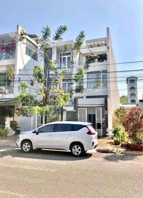 Bán Nhà Sổ Hoàn Công Đối Diện Trường Bắc Phan Thiết