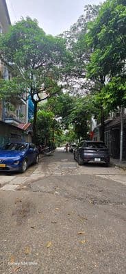 Liền kề - lô góc cực thoáng nhà thô - ô chờ thang máy