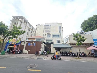 46 Nguyễn Thông Ngang 9mx33m 3 Tầng Ngay Lý Chính Thắng mới sửa