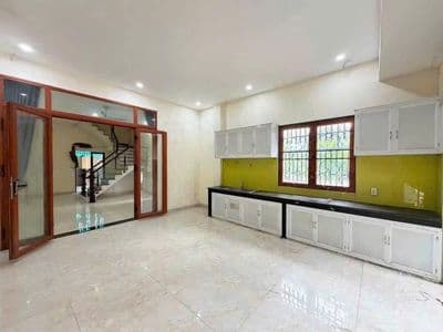 Cho thuê nhà phường bửu hoà giá 6 triệu