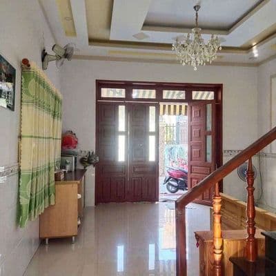 bán nhà shr dt 102m2 giáp làng đai học