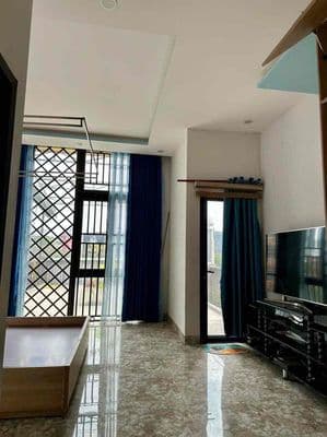Cho thuê nhà 3 tầng đường 29/3 gần cầu hoà xuân- cẩm lệ