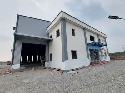Cho thuê xưởng 2400m2.Khuôn viên riêng.Đầy đủ giấu phép,Vĩnh tân,T Uyê