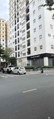 Cho thuê Shophouse 100m2 căn góc Cityland. Vị trí siêu đẹp