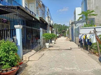 đất thổ cư (4,6x13) dân cư lắp đầy , ngay chợ , trường học, KCN