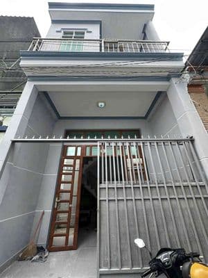 bán nhà gần siêu thi GO dĩ an