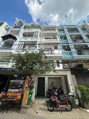 Chdv 15 phòng - doanh thu 600tr/năm - gần dh văn lang - 66m2 có pccc