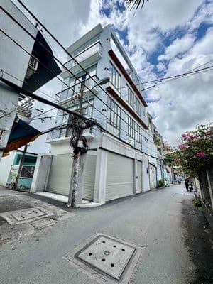 Cho thuê nhà nguyên căn 2 mt hẻm 1050 quang trung gò vấp