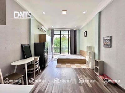 Căn hộ bancol thoáng mát_ánh sáng tự nhiên_full nội thất_ngay hoà hưng