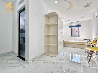 Nhà mới 100% thang máy cửa sổ lớn full nội thất ngay vlu iuh