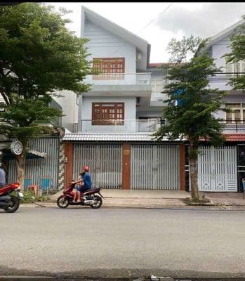 Cho thuê biệt thự gần siêu thị đt 7*20m